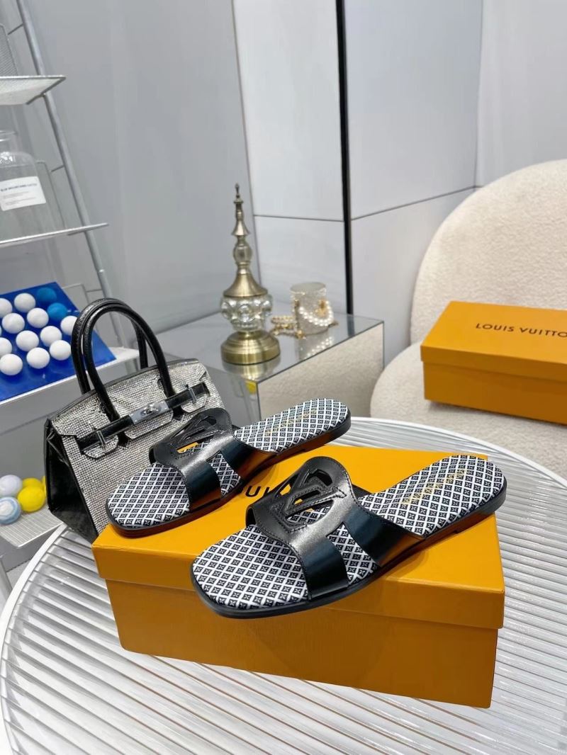 Louis Vuitton Slippers